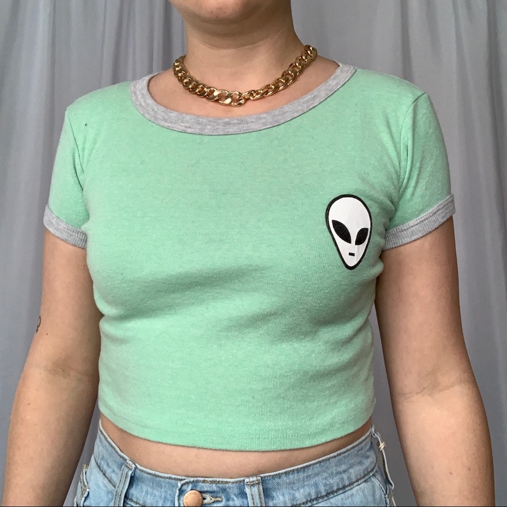 Alien crop top